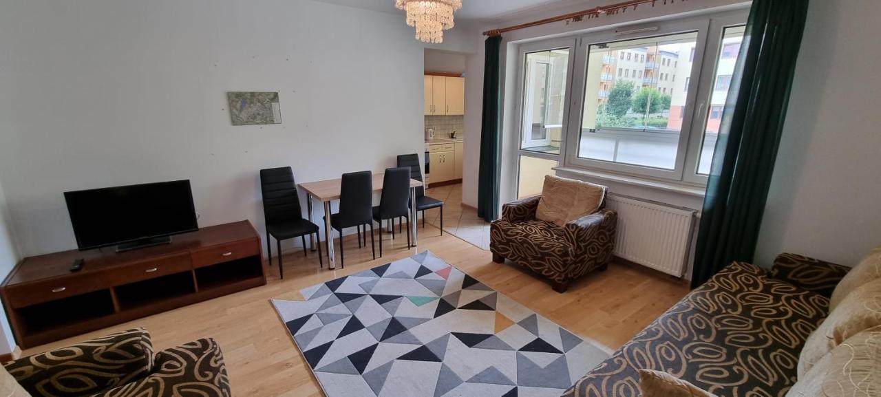 Przytulny - Blisko Centrum Apartment